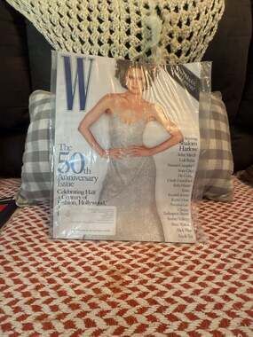 W Magazine The 50th Anniversary Issue Featuring Shalom Harlow